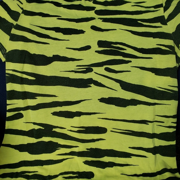 Zebra shirt - Picture 2 of 4